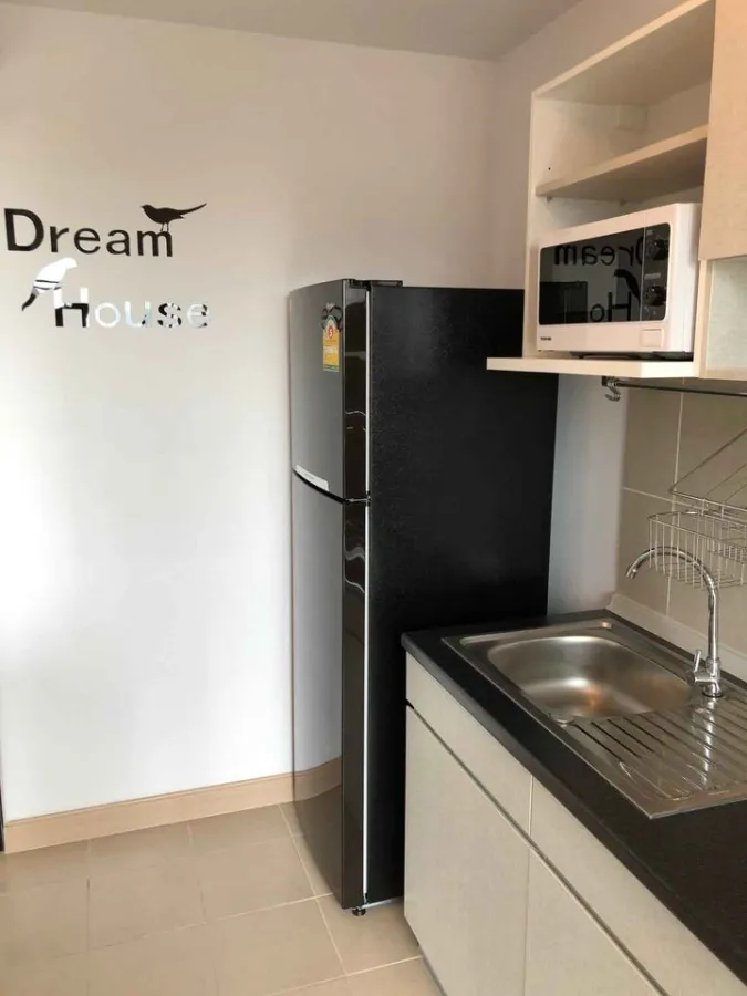 For rent, Supalai Loft, Talat Phlu Station, 2 bedrooms, quiet, garden view, fully furnished, booked and not disappointed.