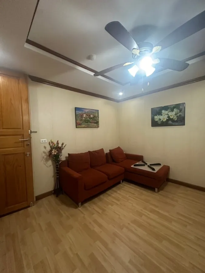 ให้เช่า Ratchada City 18 ห้องกว้างอยู่สบาย แต่งครบ สนใจจองเลย ห้ามพลาด