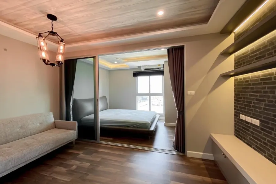 ขาย A Space Me Bangna ชั้น 14 เฟอร์นิเจอร์ครบครัน ตกแต่งอย่างดี กั้นเป็นสัดส่วน จองก่อนได้ก่อนจ้า