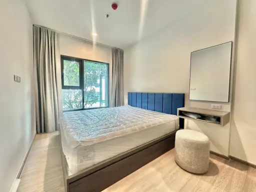 For rent: The Base Phetchaburi Thonglor, ready to move in, spacious and comfortable room, hurry and reserve now!