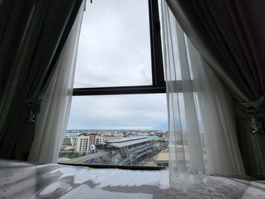 Condo for rent, JW Station @ Ramindra, new room, new furniture. New appliances ready to move in