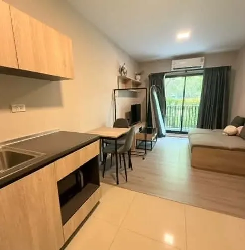 For rent: dcondo Hideaway Rangsit, a nice room on the 1st floor, great location, convenient transportation, fully furnished. Book now!