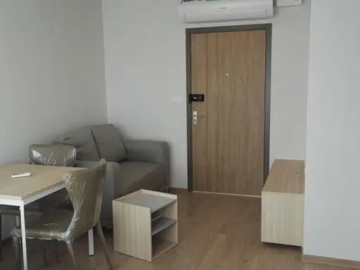 Urgent rental !! Ideo O2 condo, clean room, fully furnished With a magnificent center You can't miss it !!