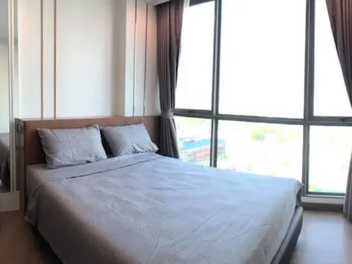 For rent urgently!! Supalai Oriental Condo, Sukhumvit 39, near MRT Phetchaburi, good location, can't miss it!!