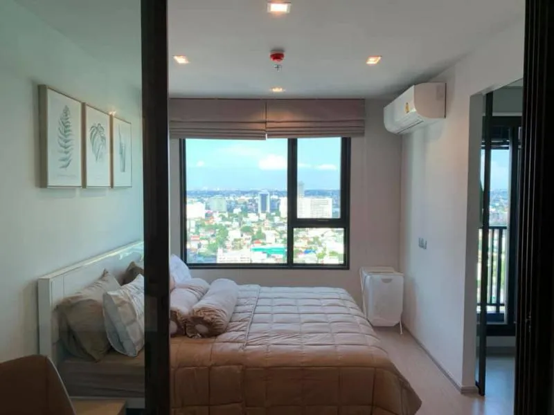 Condo for rent, Life Ladprao, great condo, cool central area The view of the pool is very Pang Puri, you have to jump, come and rent!!!