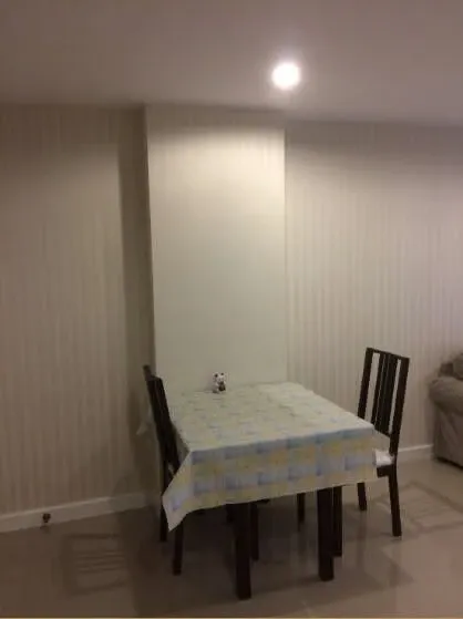 For sale or rent: The Series Udomsuk 29, ready-to-move-in unit with complete furniture and appliances. Book now! Don't wait!