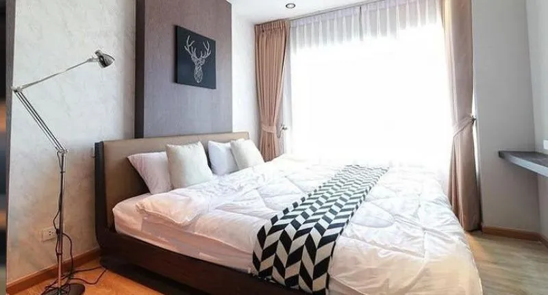 For rent The President Sathorn-Ratchapruek. The room is decorated very elegantly. Princess style, very nice, airy view