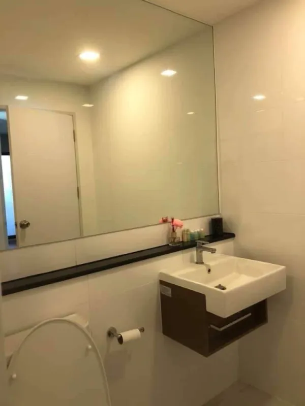For rent Episode Phaholyothin–Sapanmai ห้องมุม วิวสวน เฟอร์ครบ พร้อมอยู่สุดๆ จองเลย ห้ามพลาด