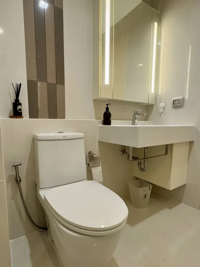 ขาย ให้เช่า Q House Sukhumvit 79 ห้องน่าอยู่ ชั้น 17 ทำเลดี มาพร้อมเฟอร์และสิ่งอำนวยความสะดวกครบครัน จองเลย