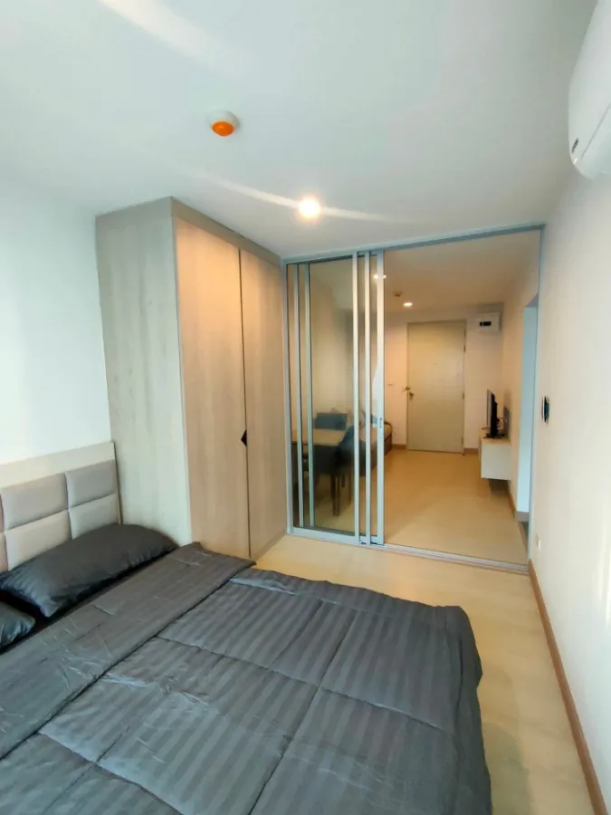 Condo for rent, The Kith Plus Sukhumvit 113, beautiful room, pool view project Fully furnished and electrical appliances
