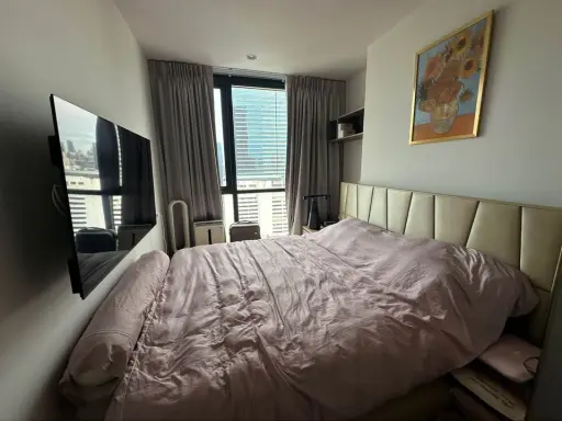 ขาย คอนโด Oka Haus Sukhumvit 36 เตียง Buit-In ขนาดใหญ่ นอนสบาย มาพร้อมของแถมอีกเพียบ ห้ามพลาด