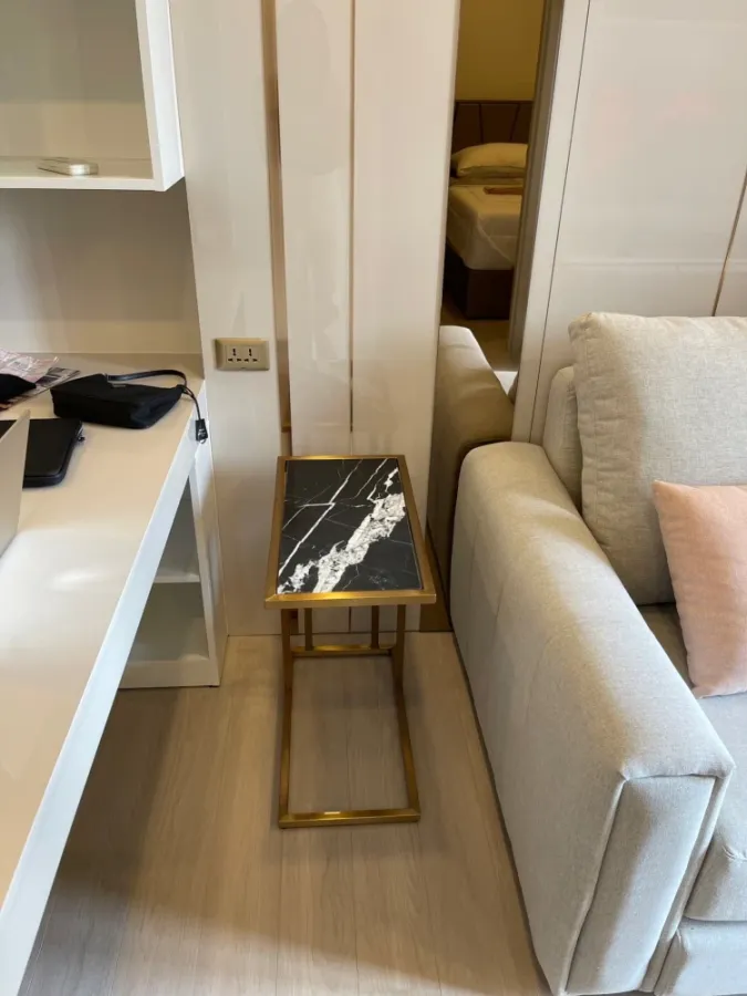 For sale or rent: One 9 Five, Building B, 14th floor. Pool view, unobstructed. Luxurious built-in furniture and complete set of appliances. Book now!