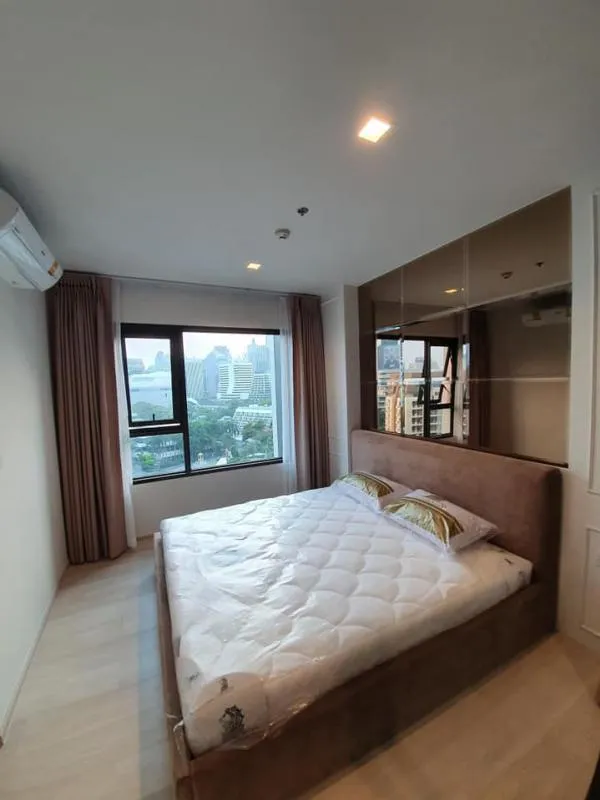 ให้เช่า คอนโด ไลฟ์ วัน ไวร์เลส ห้องสวย วิวเมืองดีมาก เฟอร์นิเจอร์ครบครัน ทำเลดีเดินทางสุดสะดวก ใกล้BTS ใกล้ท่าเรือ ใกล้ห้าง รีบจองเลย