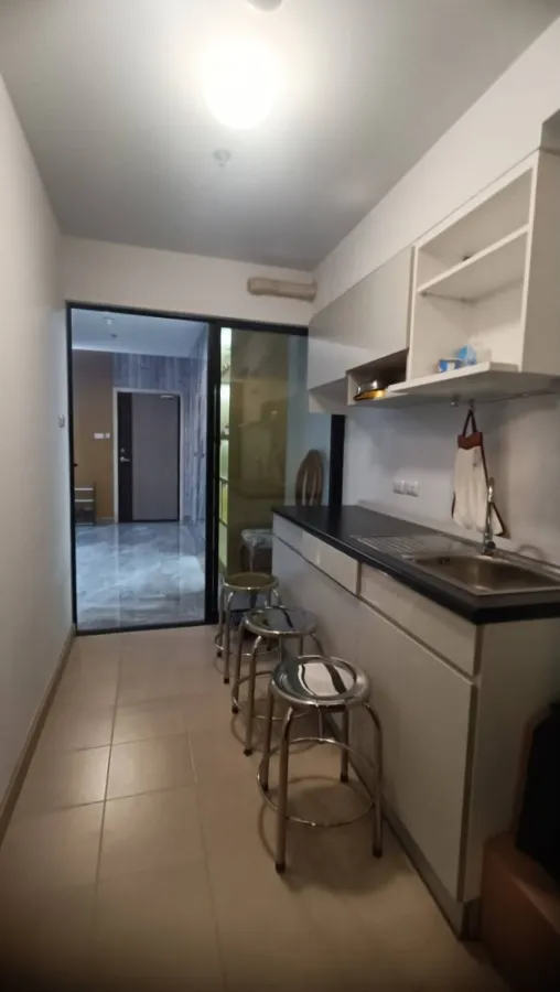 Condo for sale, Supalai Loft, Talat Phlu Station, 31st floor, good location, very beautiful view, complete amenities.