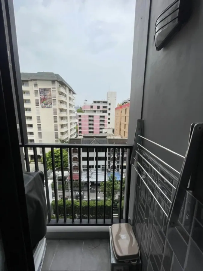Sale/Rent Knightsbridge Collage Ramkhamhaeng, ready to move in. complete electrical appliances wallpaper decorate the whole room