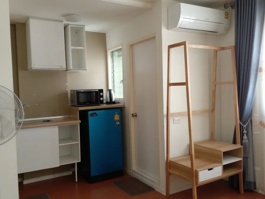 Condo for rent, Lumpini Township, Rangsit, Khlong 1, decorated in white tones, 6th floor, very good price, ready, must hurry.