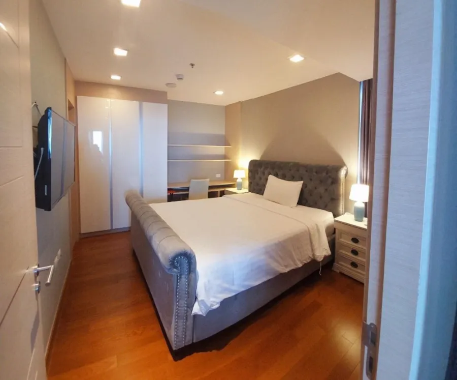 For sale: The Palm Wongamat Beach Pattaya, spacious room, high floor, fully decorated, Buit-In, move in now.