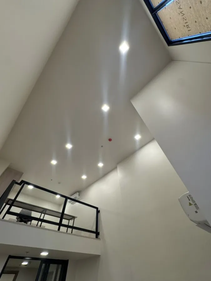 ขายดาวน์ flo by sansiri ห้องอยู่ชั้นสูงมากๆ ชั้น 20 พื้นที่ห้องกว้างมาก ต้องจัดแล้ว