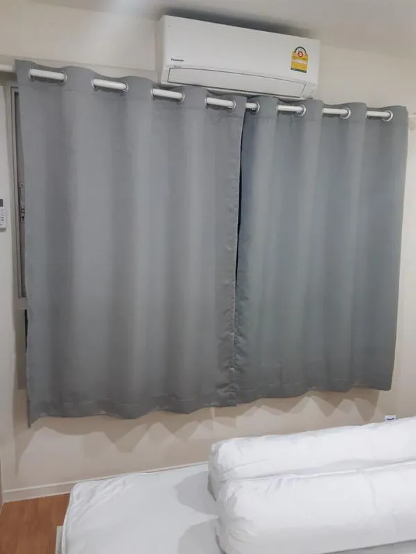 Condo for sale Lumpini Ville Nakhon In-River View. The room is beautiful, white, clean. Airy and comfortable. Don't miss it. Book now.