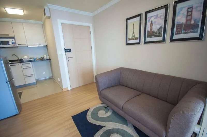 M Society Muang Thong Thani for sale, brand new room, 1 bedroom, fully furnished, soft sofa, very satisfying. Hurry up and become the owner.