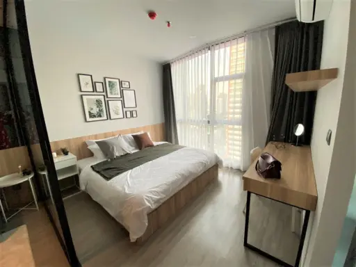 Sale/Rent Urgent!! Rhythm Ekamai Condo, fully furnished, high floor, beautiful view, don't miss it!!
