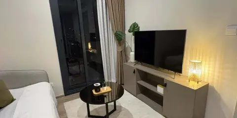 ขายด่วนๆ Oka Haus Sukhumvit 36 ห้องน่าอยู่ ชั้น 30 ได้วิวสูง สะดวกครบจบที่นี่ มาเป็นเจ้าของได้แล้ววันนี้