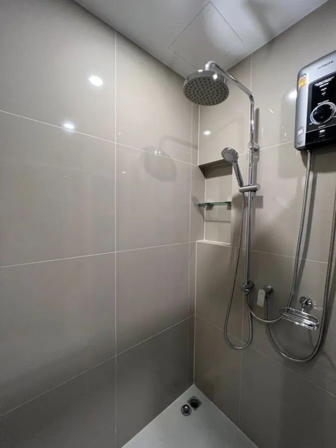For rent Elio Del Nest ห้องสตูดิโอ ชั้น 15 ได้วิวเมือง มาพร้อม ราคาสุดคุ้ม รีบมาจองเลยจ้า อย่ารอช้า