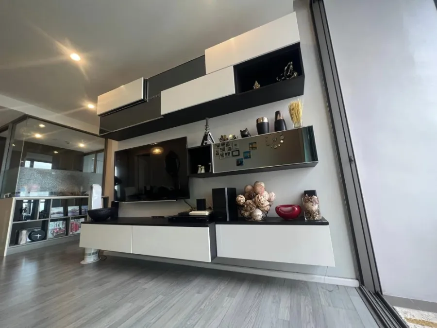 ให้เช่า คอนโด the room สุขุมวิท 69 ห้องใหญ่ พื้นที่ใช้สอยเยอะ พร้อมเฟอร์ครบ สนใจรีบมาจับจองเลย