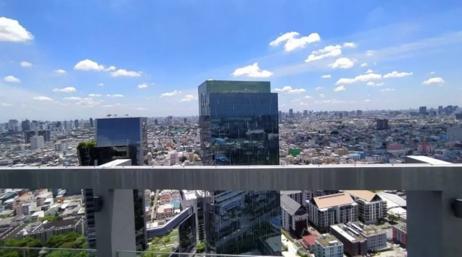 Sell / rent Noble Revolve 1 Ratchada, corner room, 11th floor, cool, not sunny, very private, slow, you will miss it.