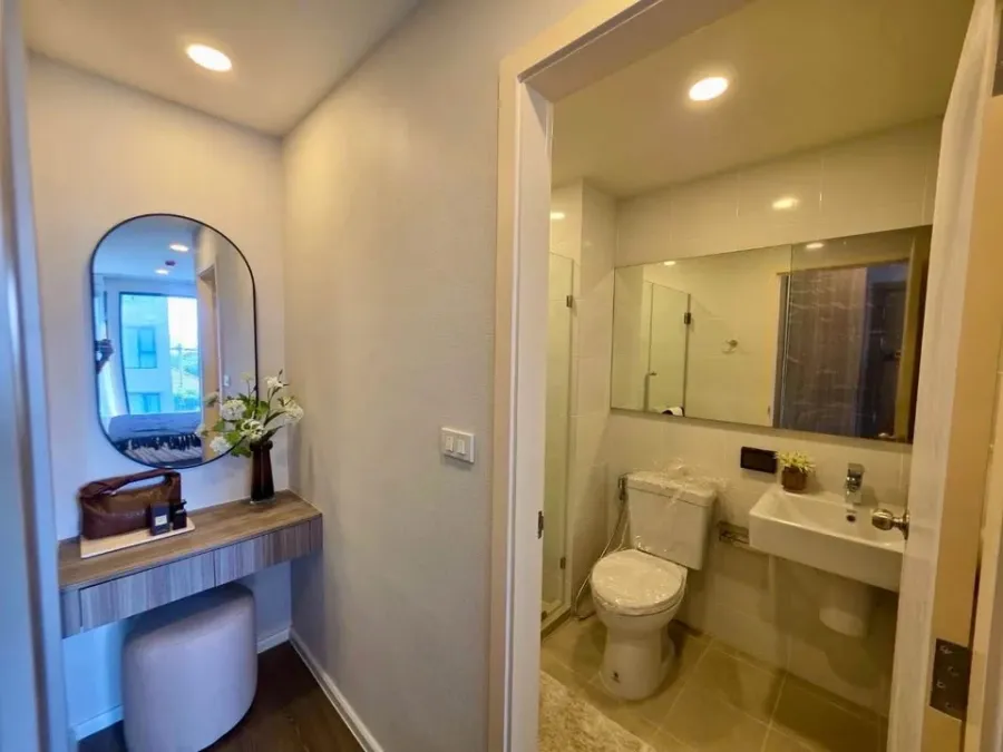 For sale: The ORIGIN Ramintra 83 Station, a ready-to-move-in condo with the most complete common areas in the Ramintra area. Hurry and book now!