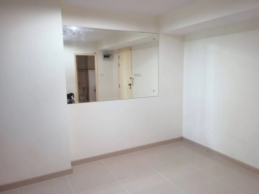 For rent, Lumpini Place Ratchada-Thapra, complete facilities, good price, book now.