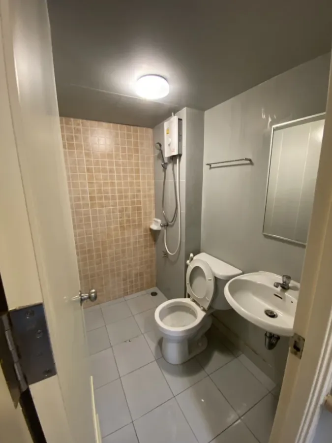 For rent: Lumpini Township Rangsit Klong 1, fully furnished apartment, very livable. Book now! (Urgent!)