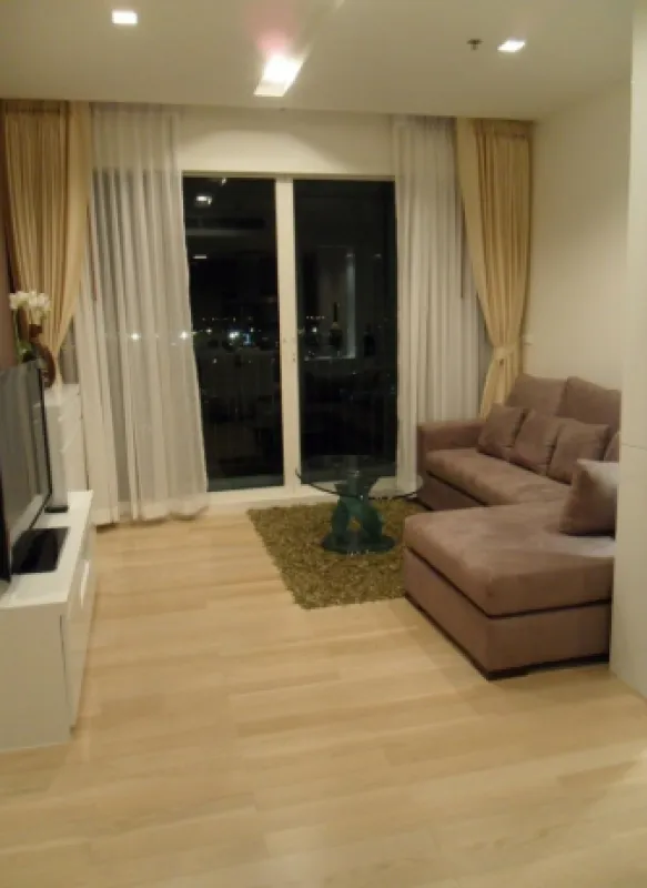 Siri at Sukhumvit for rent, well decorated, fully furnished, good view, ready to move in.