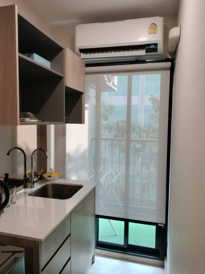 ให้เช่า The Indeed Condo Amata ห้องชั้น 2 บิวท์อินเฟอร์นิเจอร์อย่างดี หิ้วกระเป๋าเข้าอยู่ได้เลยจ้า