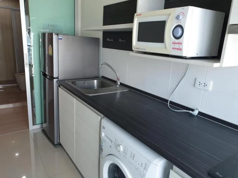 Wow!! ** Condo Life Ratchadaphisek for rent ** Luxury condo, good atmosphere, cute price, you need to hurry up !!