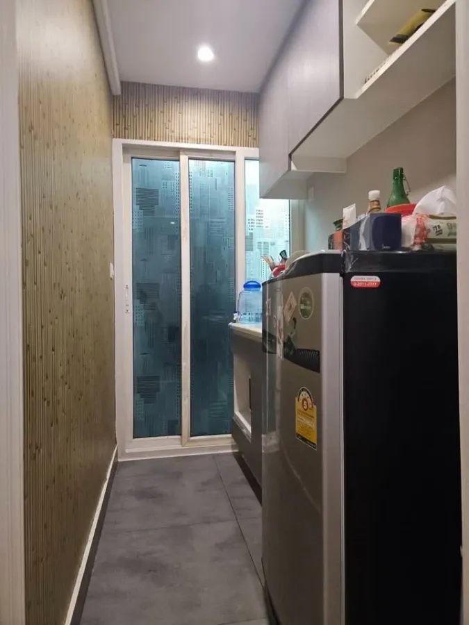 For sale: Budget Condo Tiwanon, 1 bedroom, large balcony, inside, sheltered from the sun, not hot, beautiful room, in good condition, don't miss out.