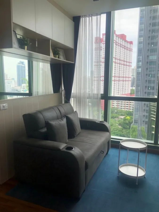 For rent คอนโด วิช ซิกเนเจอร์ มิดทาวน์ สยาม ห้องน่าอยู่ ชั้น 16 ได้วิวดี พร้อม Lift ส่วนตัว รีบจอง
