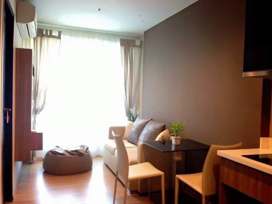 ให้เช่า!! คอนโด ริทึ่ม สาทร ชั้น 11 ห้องสวย เฟอร์ครบ พร้อมเข้าอยู่ ห้ามพลาด จองเลย!!