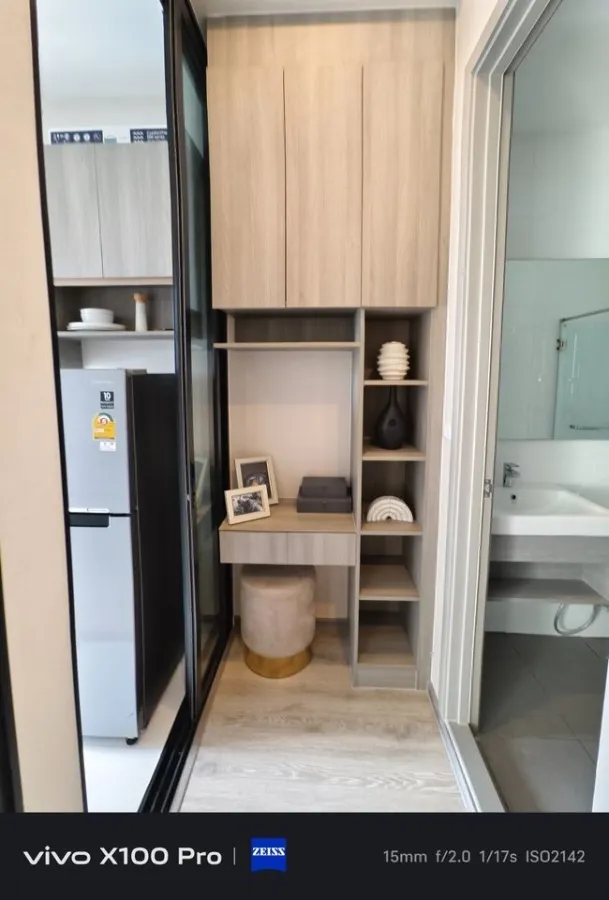 For sale: Knightsbridge Prime On Nut, 18th floor, room decorated in soothing tones, minimalist style, very comfortable to live in, move now.