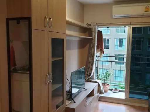 Rent lumpini place bangna km.3, 5th floor, building A, beautiful room, beautiful decoration Fully furnished, built in, tight Ready to move in