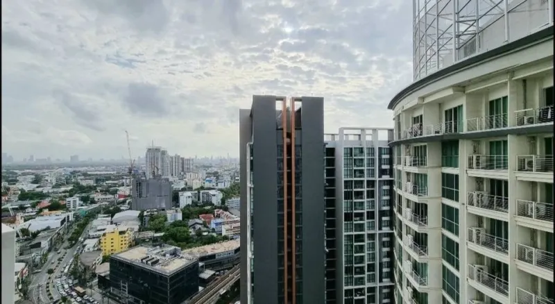 ขายให้เช่า สกายวอล์ค และ เวลซ์ เรสซิเดนซ์ ห้องแต่งเรียบง่าย ดูดีมีสไตส์ น่านอน อย่ามัวแต่มองจองเลย