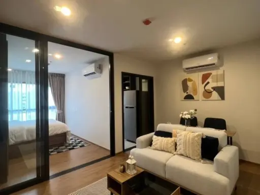 Selling down payment on The Line Vibe, very clean room. There is a complete set of furniture. Plus lots of electrical appliances. reserve them quickly