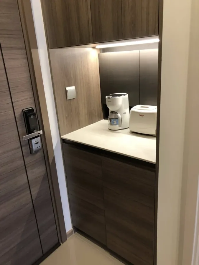 Condo for rent, The Line Phahon Pradipat. Ready to move in, fully furnished. Amazing price! Book now, don't miss out!