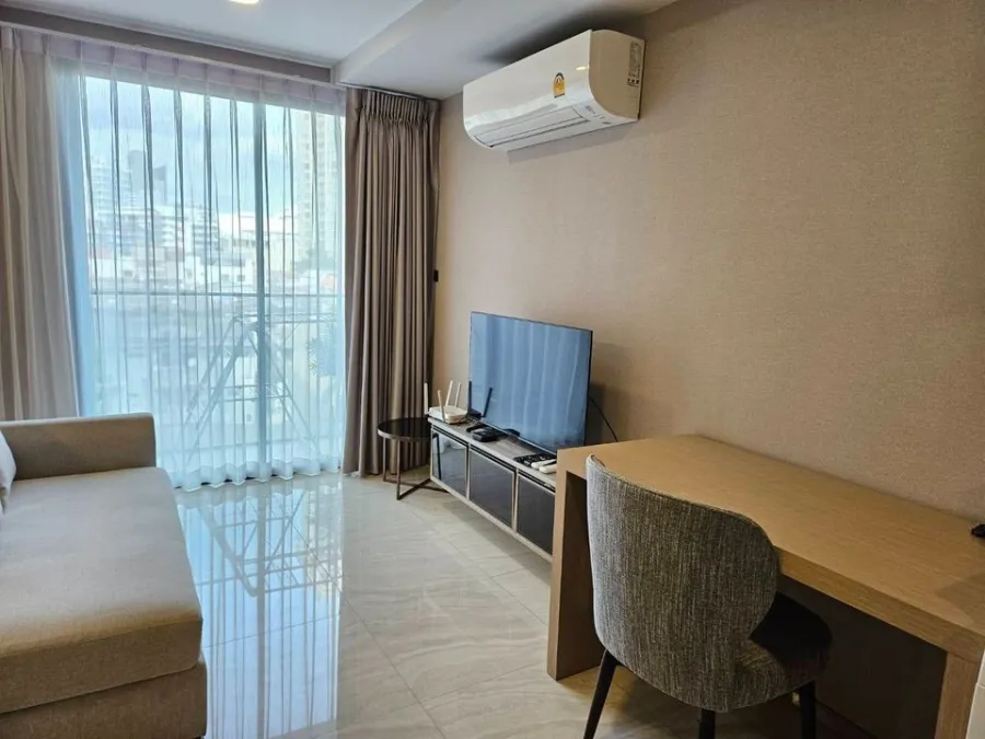 For Rent Walden Asoke ห้องน่าอยู่ เฟอร์ เครื่องใช้ไฟฟ้าครบ มีอ่างอาบน้ำในตัว รีบจอง