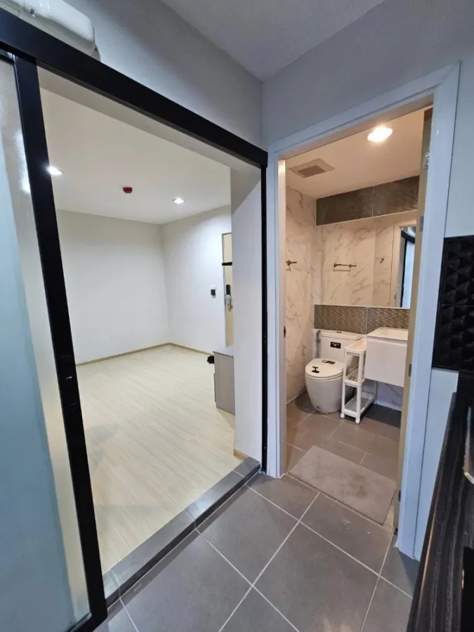 For sale Rise Rama9 ห้องพร้อมอยู่ ราคาอย่างโดน ครบจบที่นี่ รีบมาจับจองเป็นเจ้าของได้แล้ววันนี้