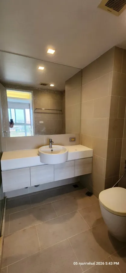 ให้เช่า ดับเบิ้ล เลค คอนโดมิเนียม แบบ 1 bedroom ห้องแยกเป็นสัดส่วน เครื่องใช้ไฟฟ้า ครบ ( มีเครื่องซักผ้า ) รีบจองเลย