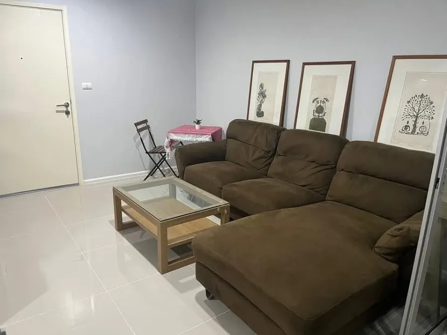 For rent: Aspire Rama 9, 16th floor. Beautiful view, great atmosphere, no obstructing buildings. Fully furnished. Book now!