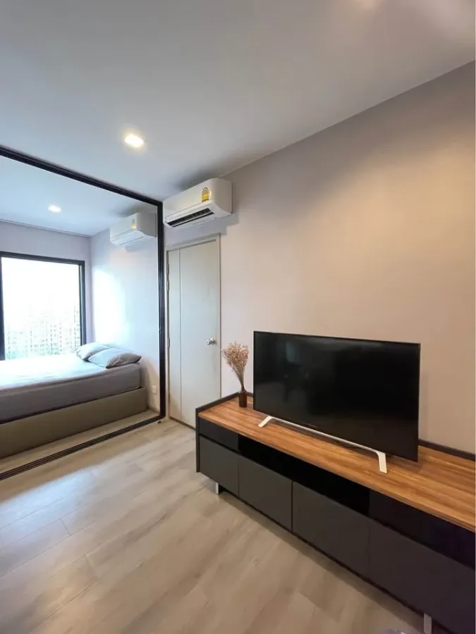 For rent: The Politan Rive, ready to move in, high floor, fully furnished, reserve now.