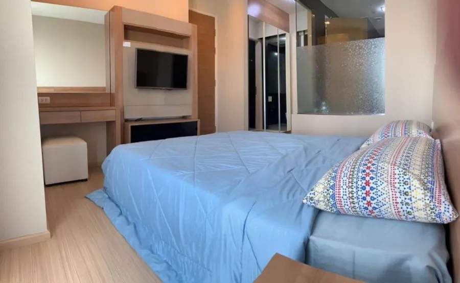 For Sell, Rent, Rhythm Sukhumvit 50, 10th floor, fully furnished, good location, great price, can't miss it!