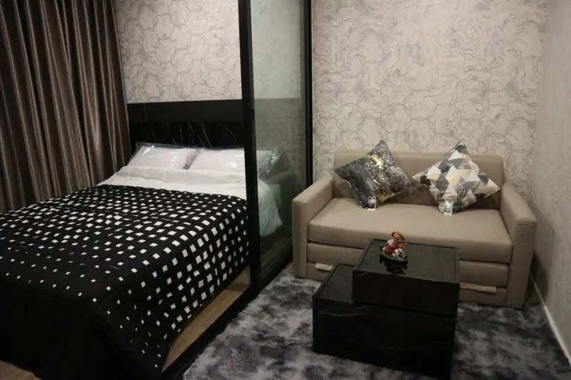 ห้ามพลาด ห้องแต่งเสร็จ พร้อมย้ายเข้าอยู่ได้เลย 1 Bedroom Extra เฟอร์นิเจอร์ Hi-Gross ลายหินอ่อนสีดำ
